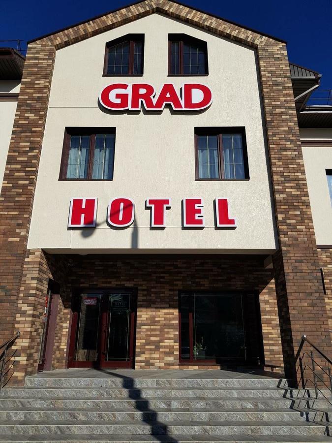Grad Hotel Ashmyany 외부 사진