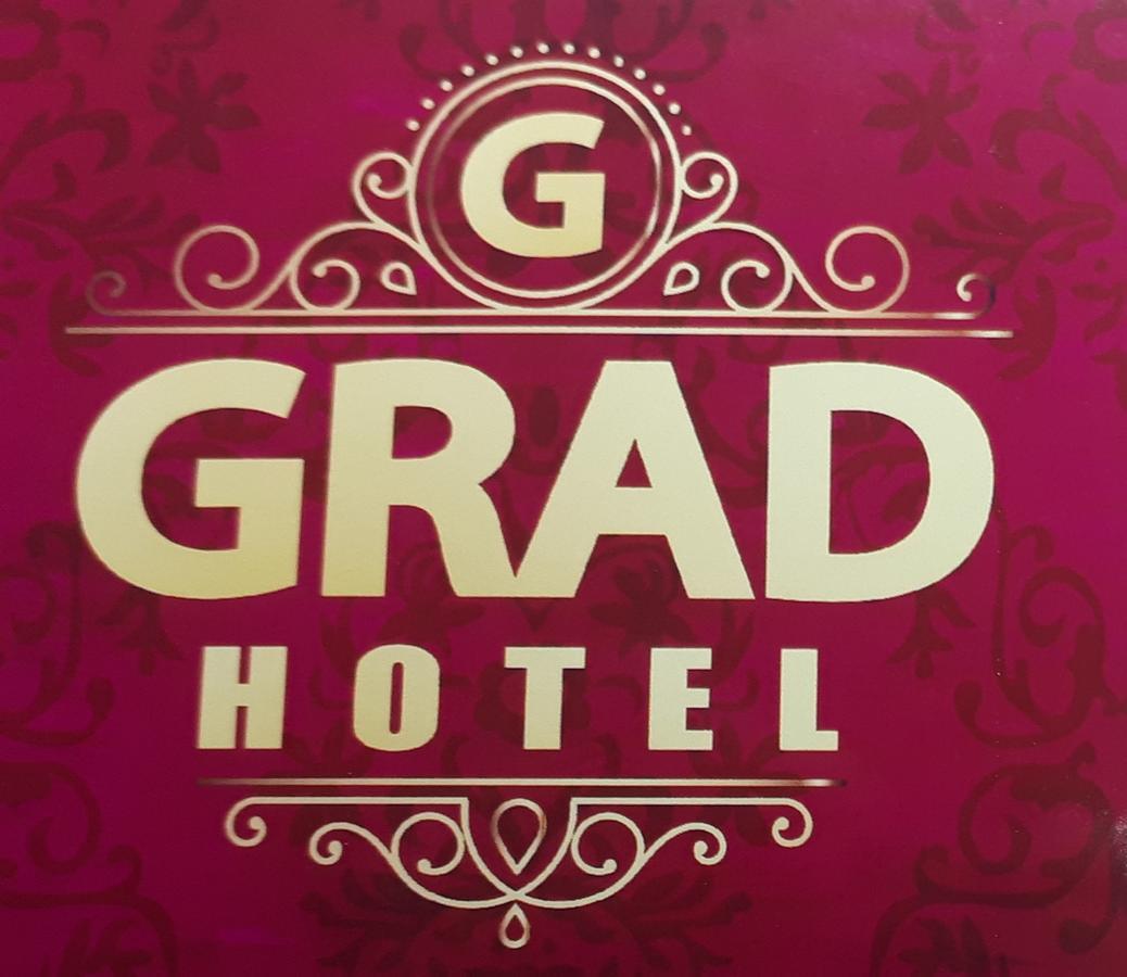 Grad Hotel Ashmyany 외부 사진